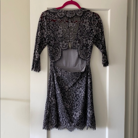 For love and lemons midi sleeve lace dress - Picture 6 of 6